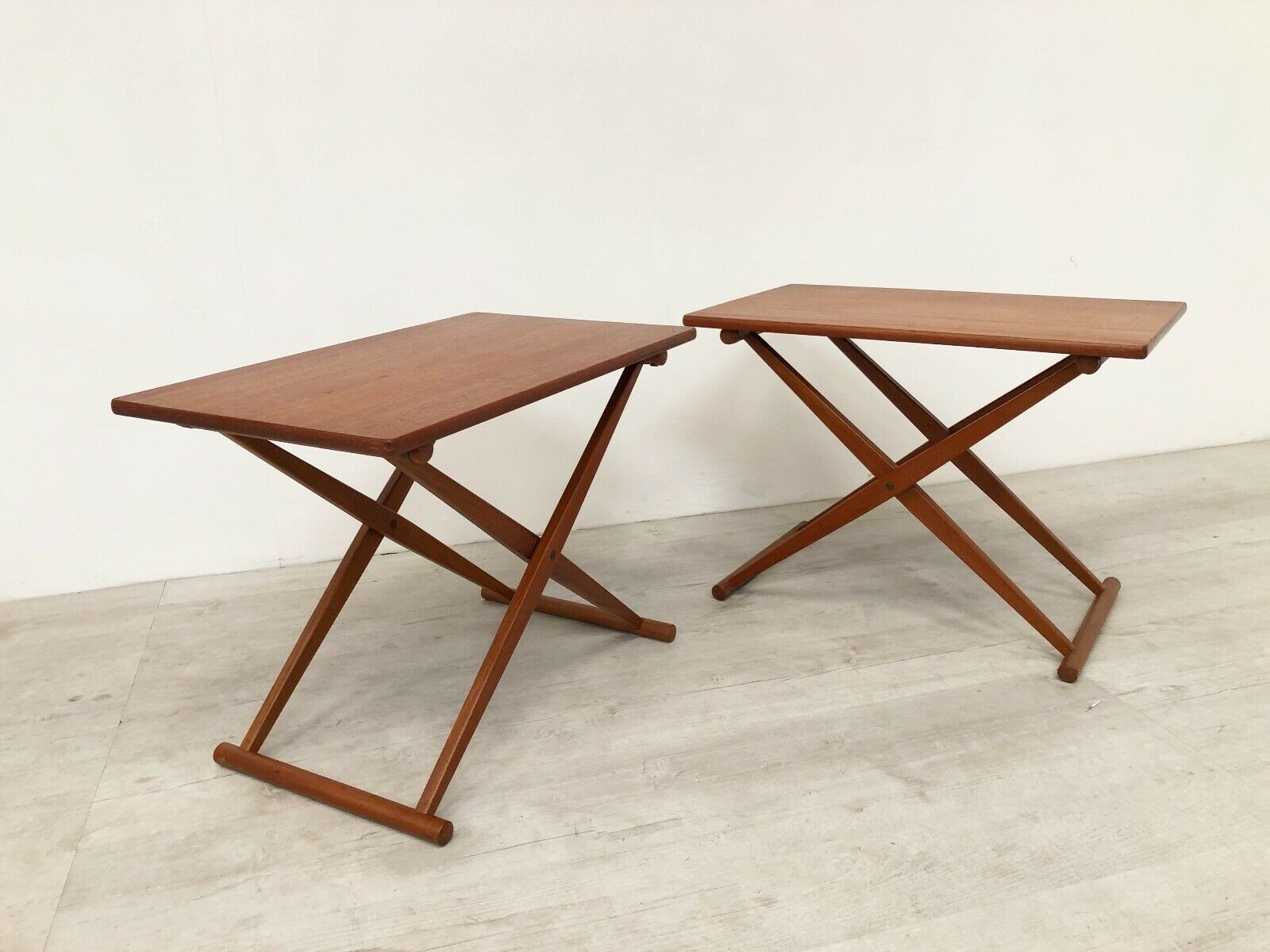 Teak Folding Tray Table